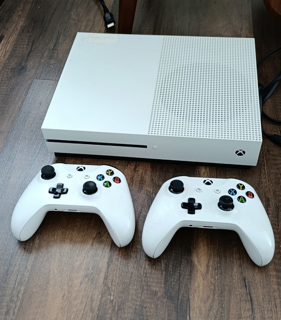 کنسول بازی مایکروسافت استوک Xbox One S | حافظه 1 ترابایت